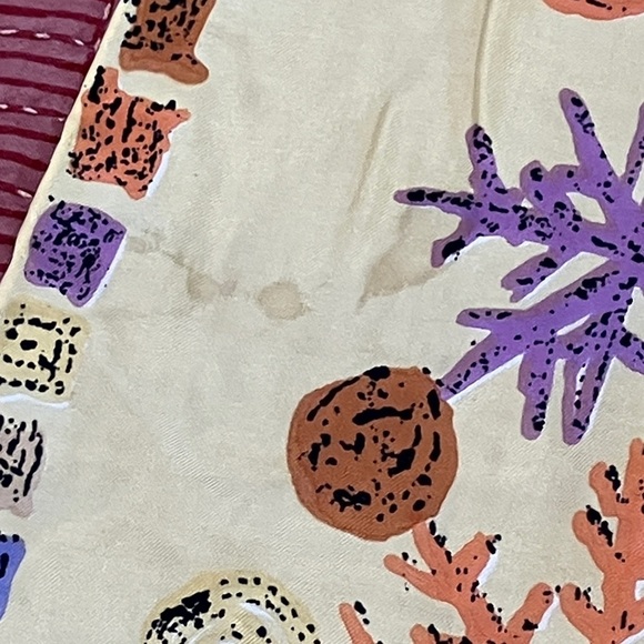 Colorful Snowflake Patterned Scarf - Picture 7 of 8